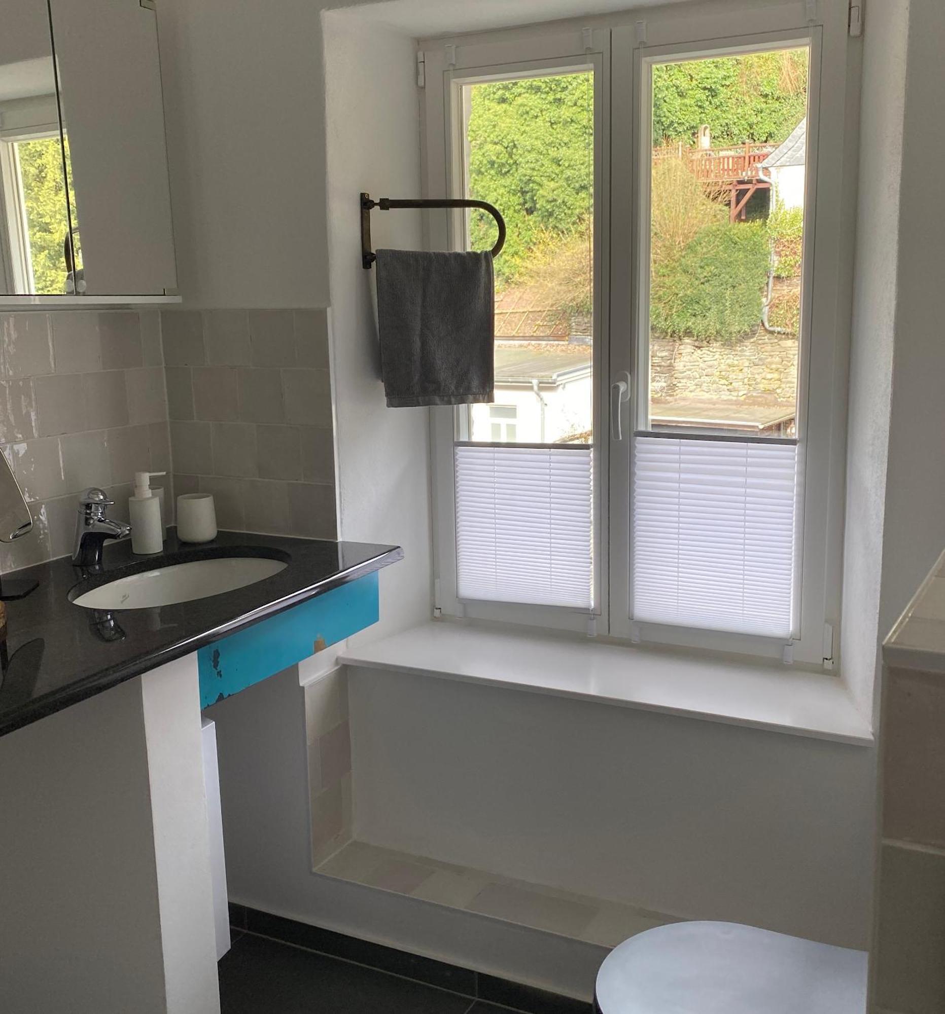 Ferienwohnung Hueftgold Schlafen & Wohnen Monschau Exterior foto